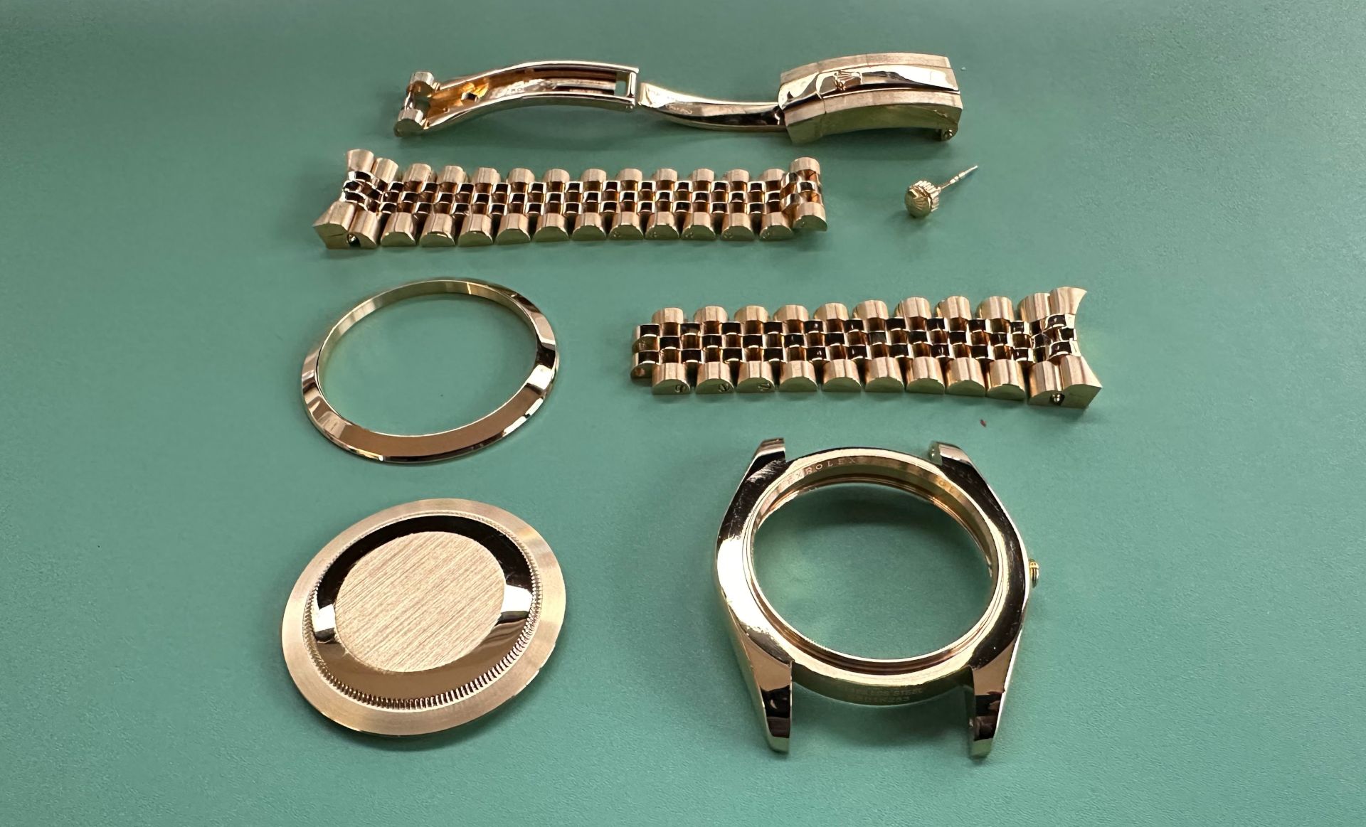 The same parts finished in 18K 2N gold plating
